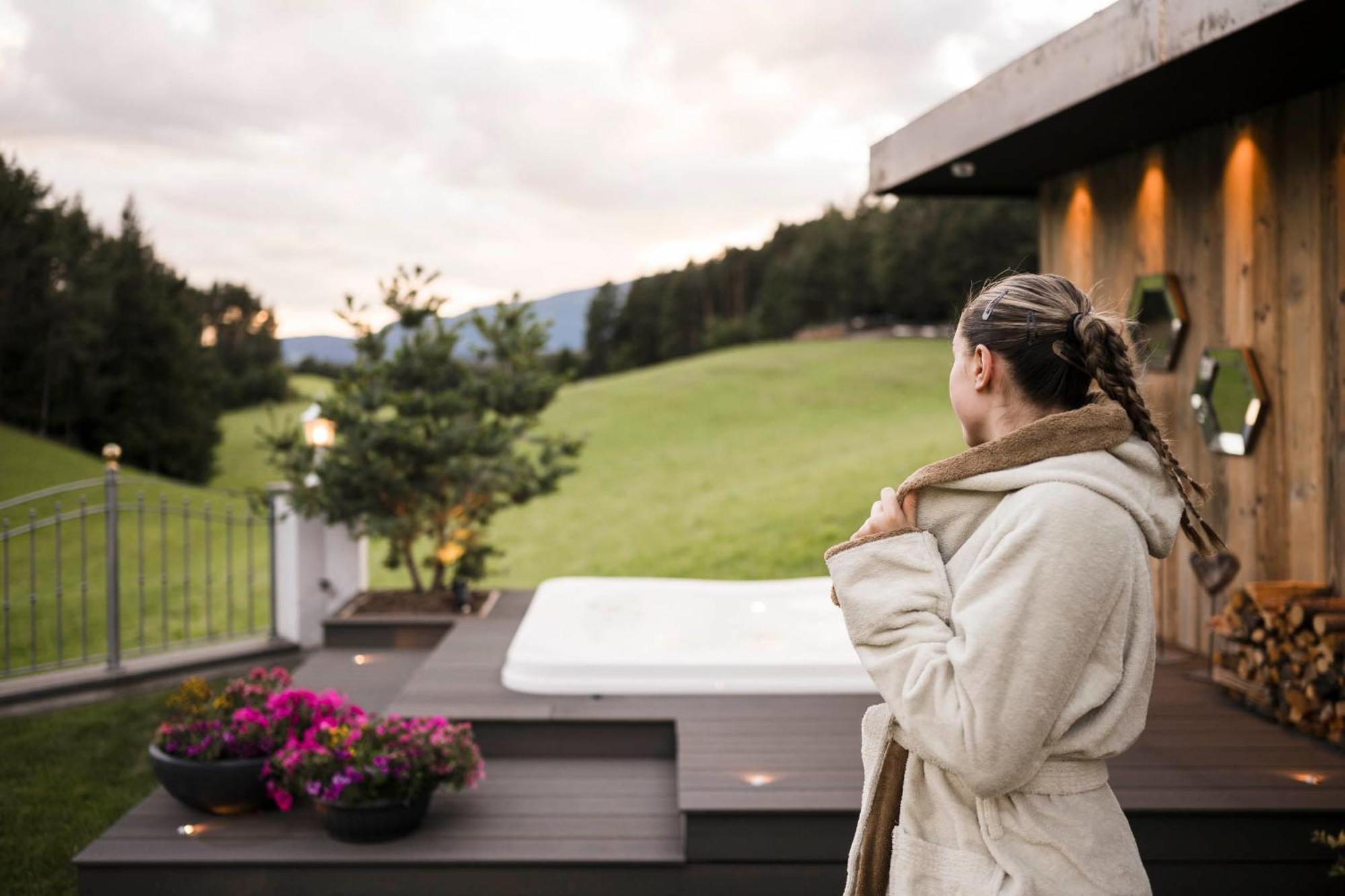 קאסטלרוטו Alpin Boutique Villa Gabriela - Adults Only מראה חיצוני תמונה
