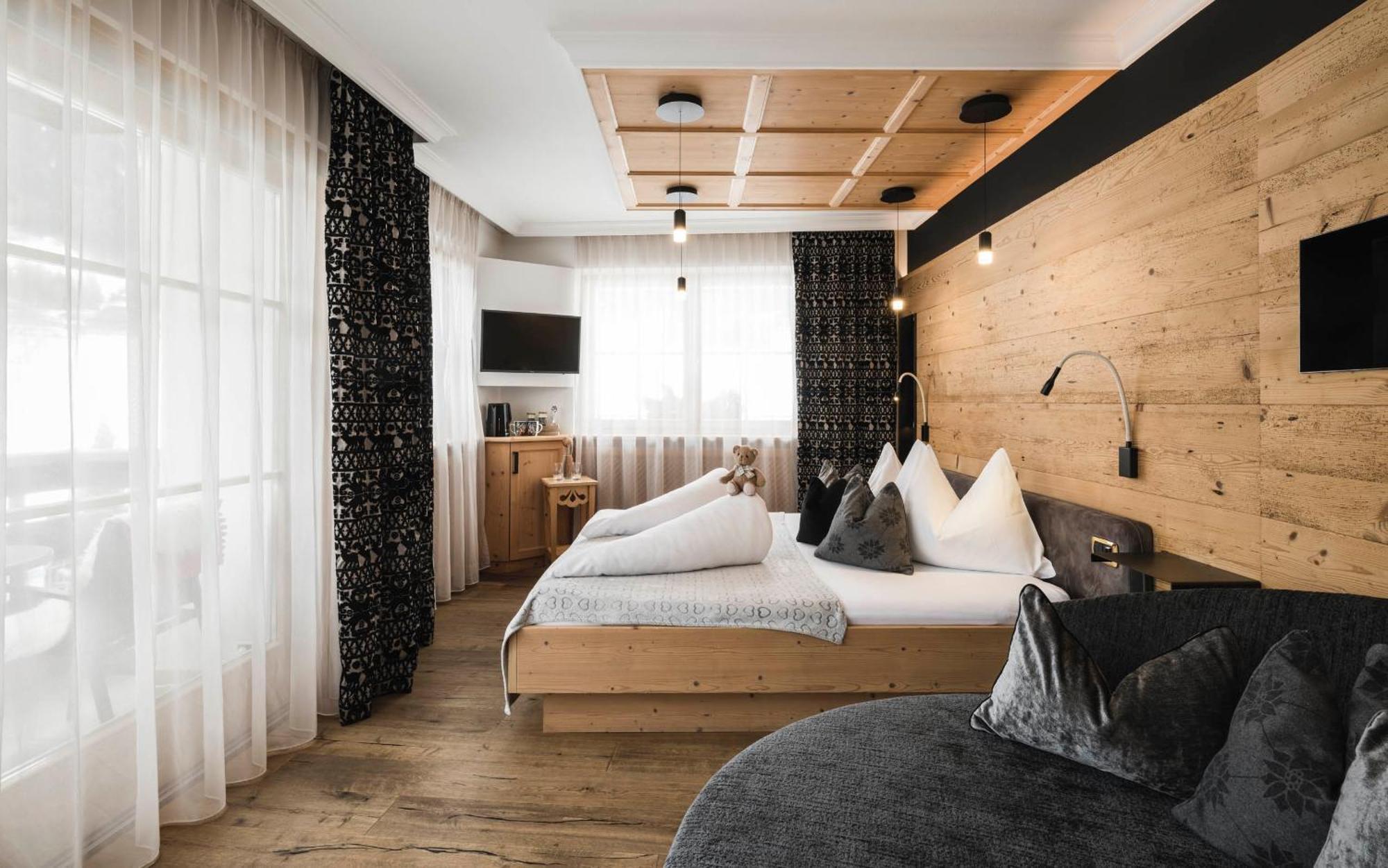 קאסטלרוטו Alpin Boutique Villa Gabriela - Adults Only מראה חיצוני תמונה